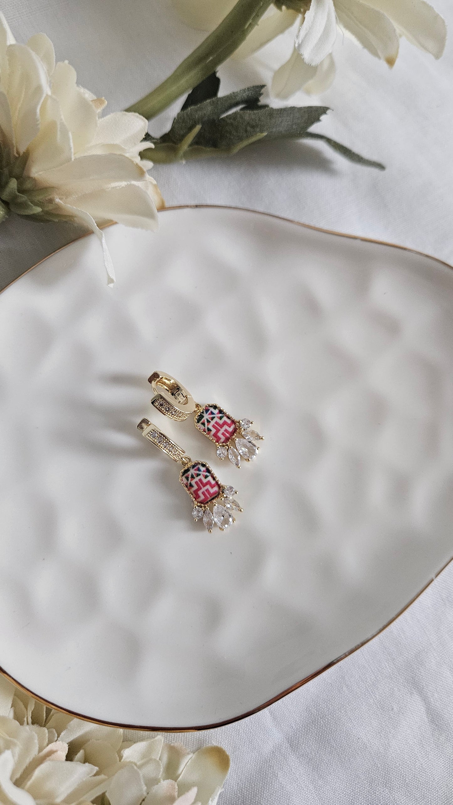 Cross Stitch Petal Huggie