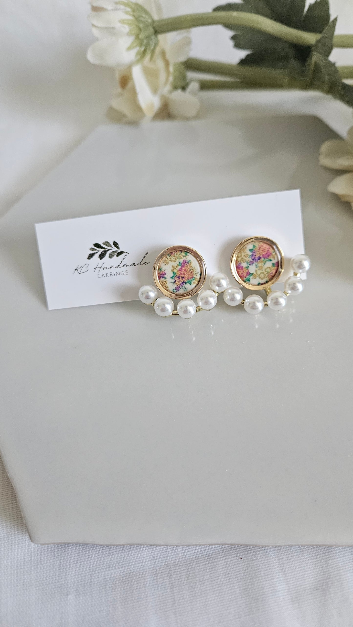 Vintage Lis Loos Round Stud with Pearl Jacket