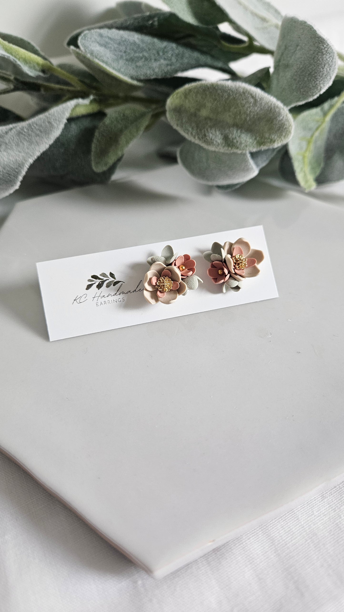 Floral Stud Bouqet