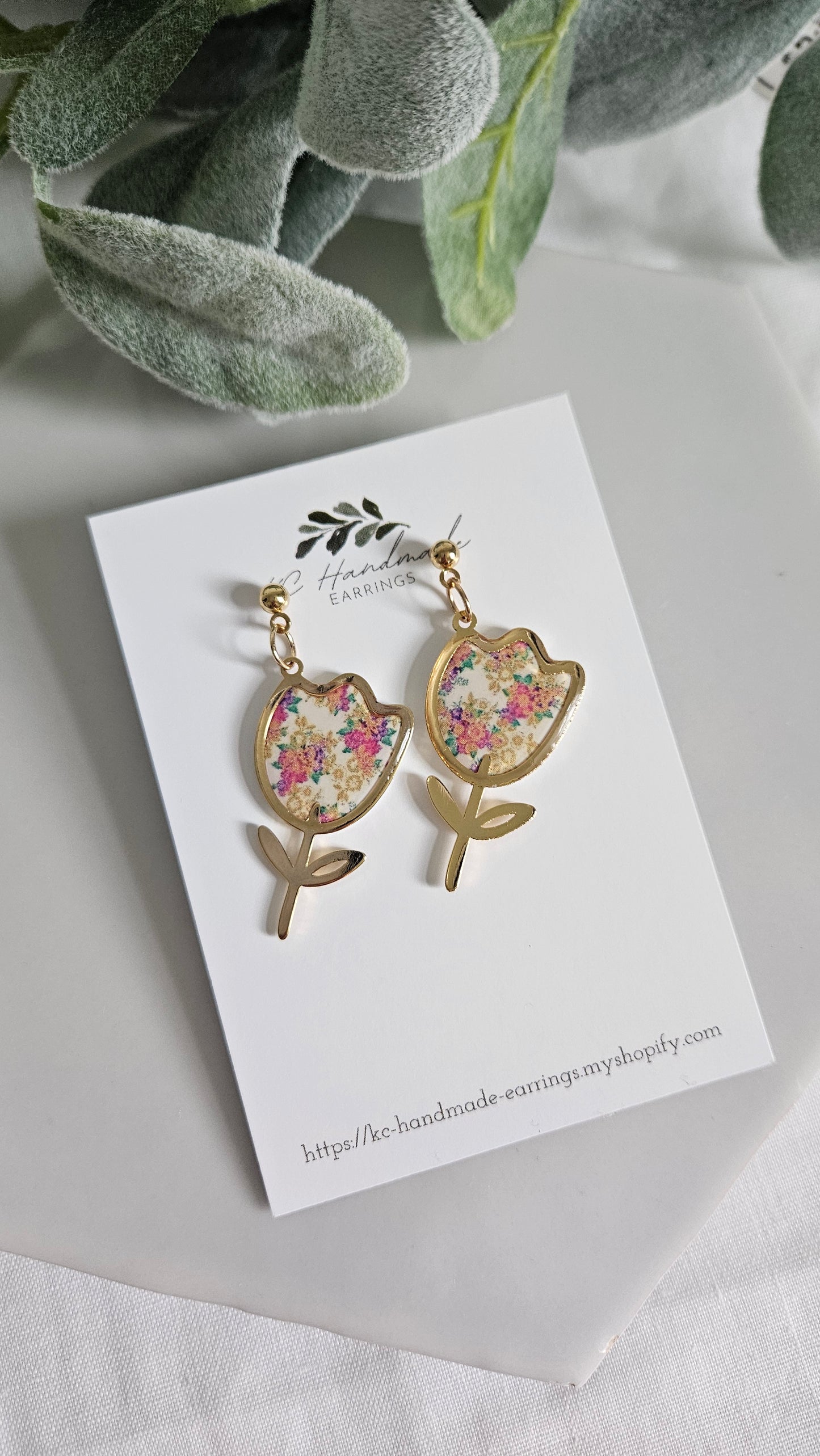 Vintage Lis Loos Tulip Dangle