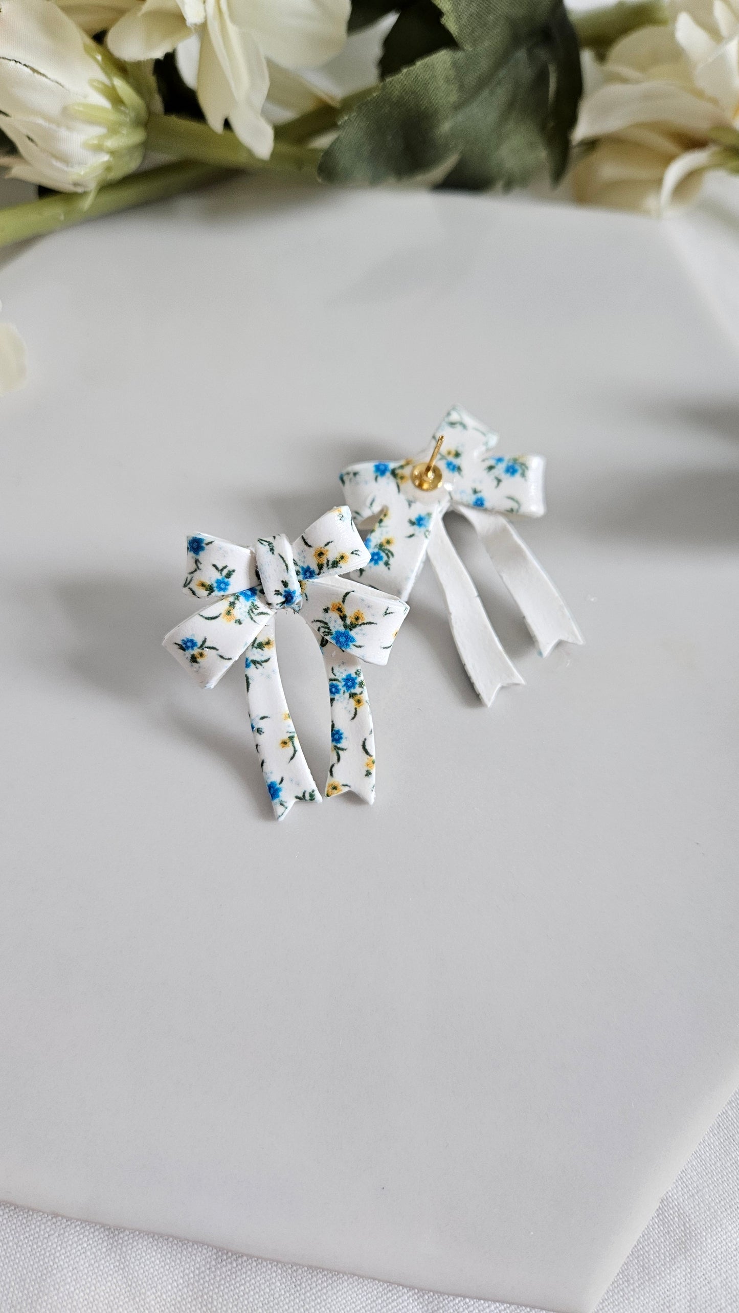 Large Bow Statement