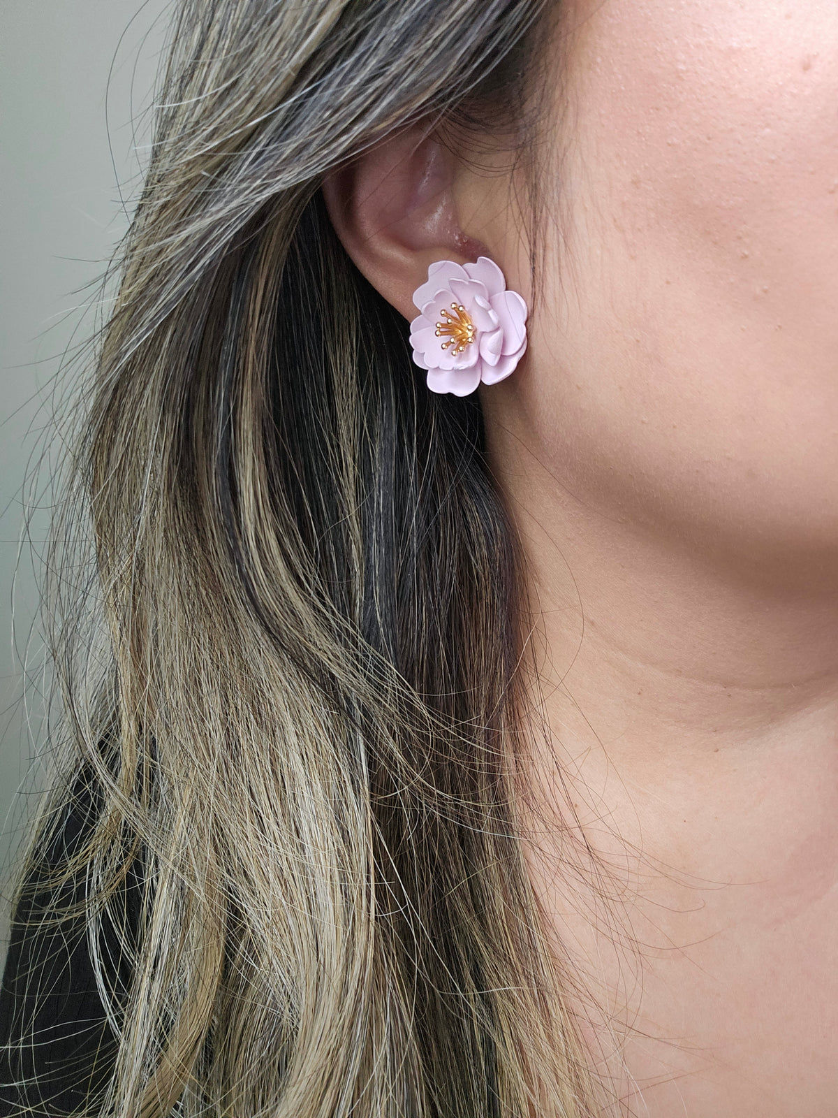 Lavender Flower Stud