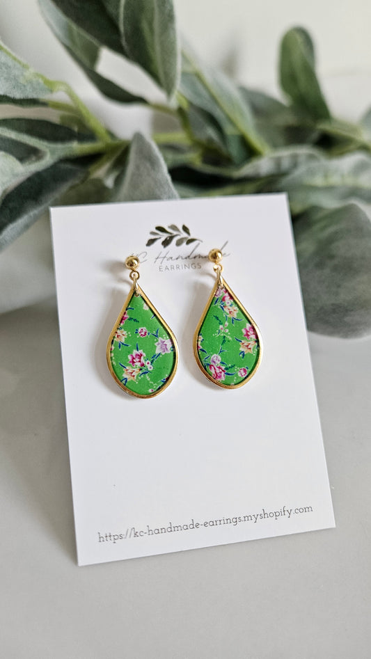 Green Unicorn Lis Loos Teardrop