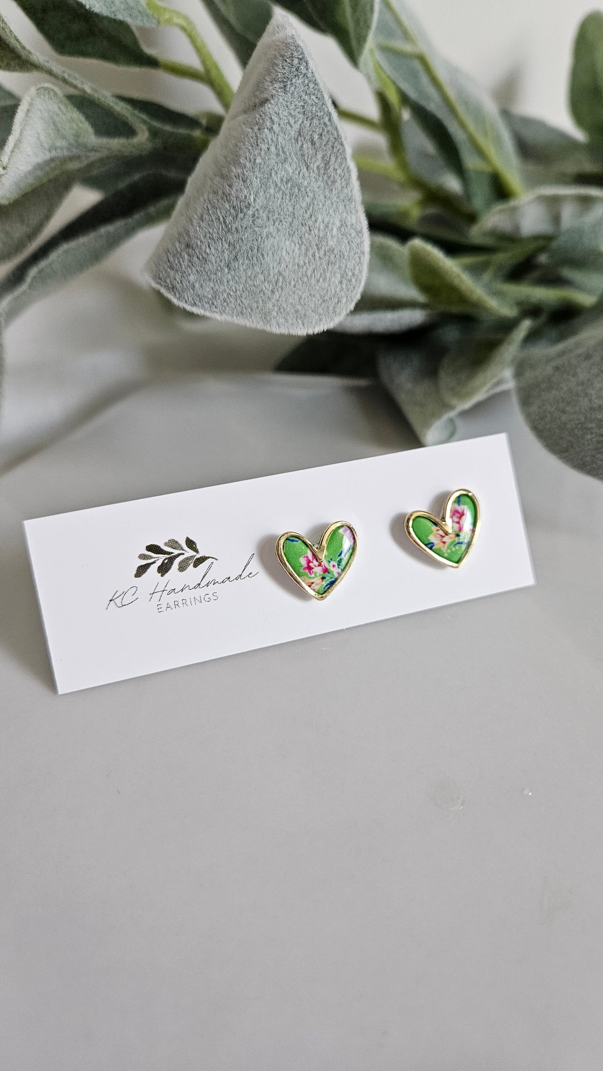 Green Tulip Heart Stud